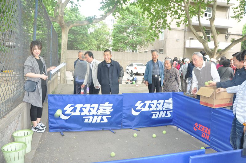 男子网球投准 - 副本.jpg